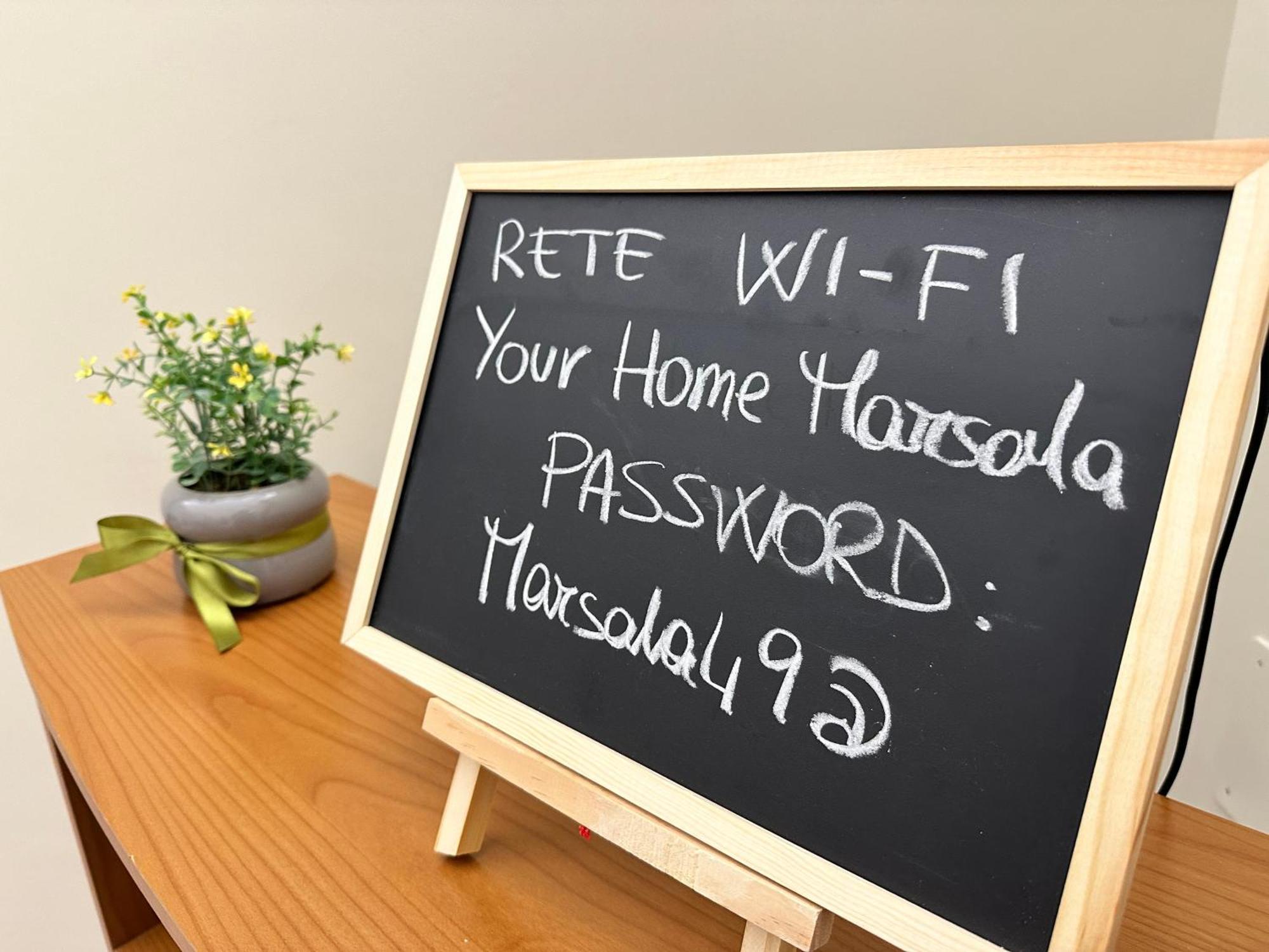 Your Home Marsala Exteriör bild